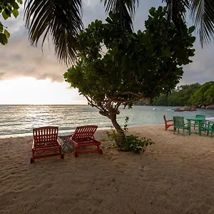 4* Hotel Crown Beach Seychelles